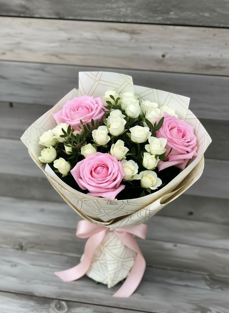 Букет цветов из: Розы в Рощинском