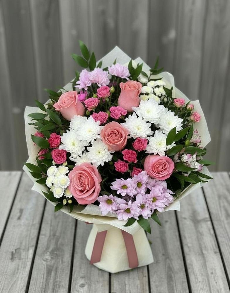 Букет цветов из: Альстромерии, Гвоздики, Розы и Хризантемы в Рощинском