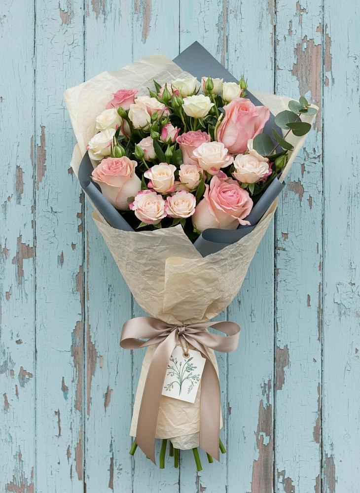 Букет цветов из: Розы в Рощинском