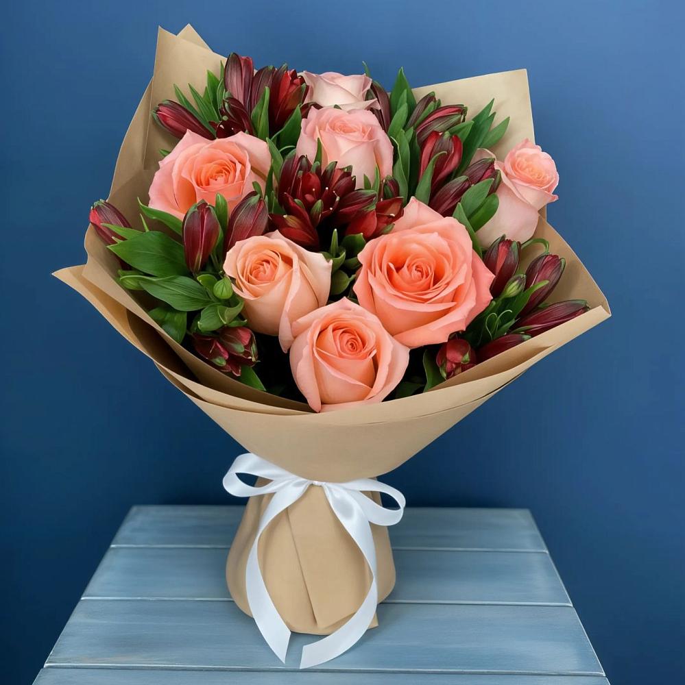 Букет цветов из: Розы и Альстромерии в Рощинском