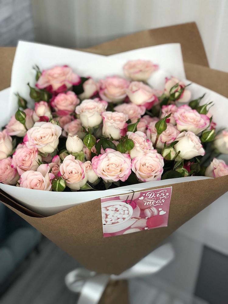 Букет цветов из: Розы в Рощинском