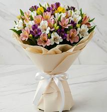 Букет цветов из:  Альстромерии в Рощинском