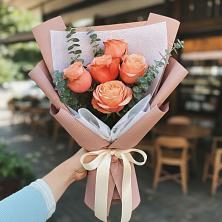 Букет цветов из:  Розы в Рощинском