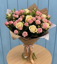 Букет цветов из:  Розы в Рощинском