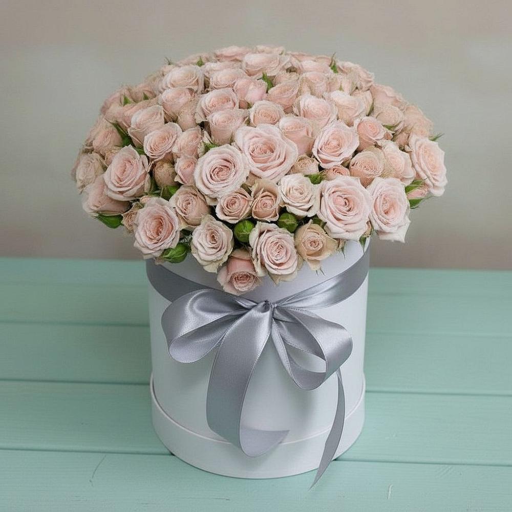 Цветочная композиция из Розы в шляпной коробке в Рощинском